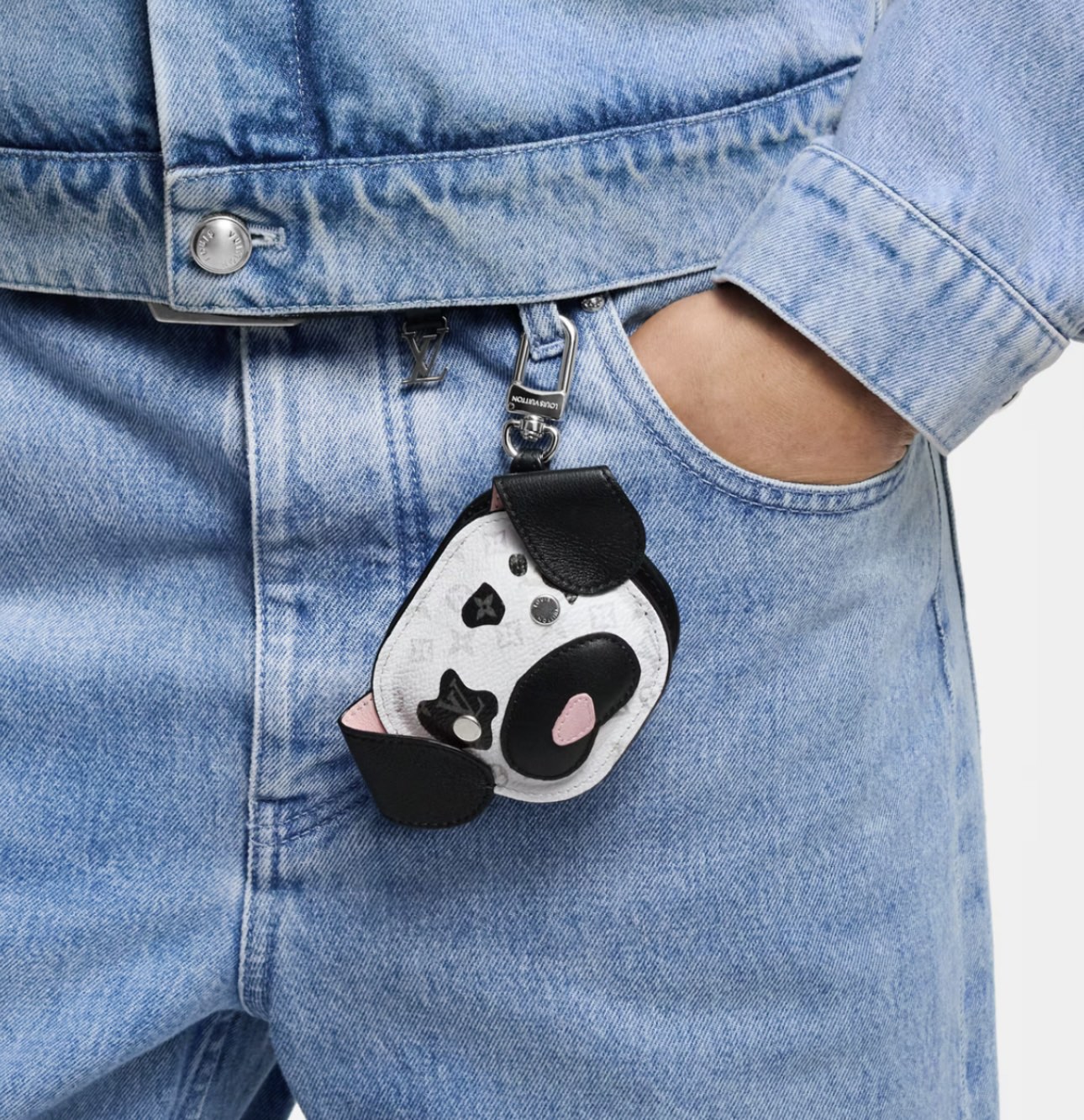 LV Dog Bag Charm M02273